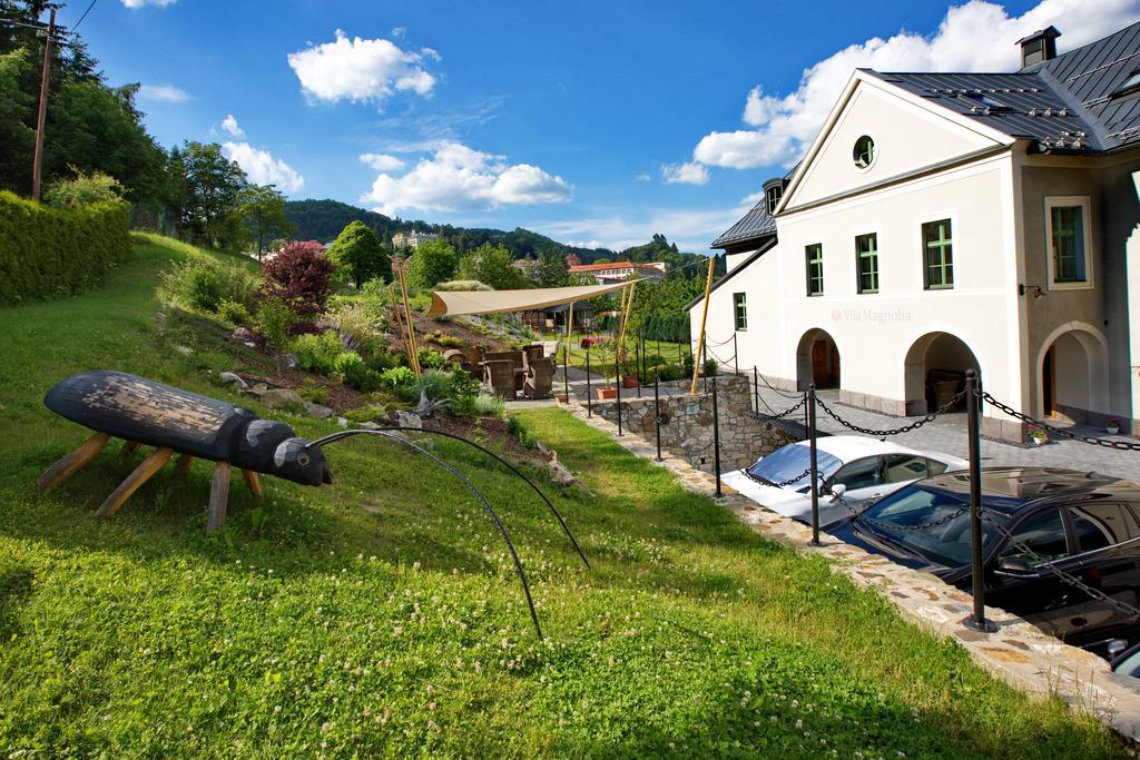 玉兰别墅旅馆 Banská Štiavnica 外观 照片